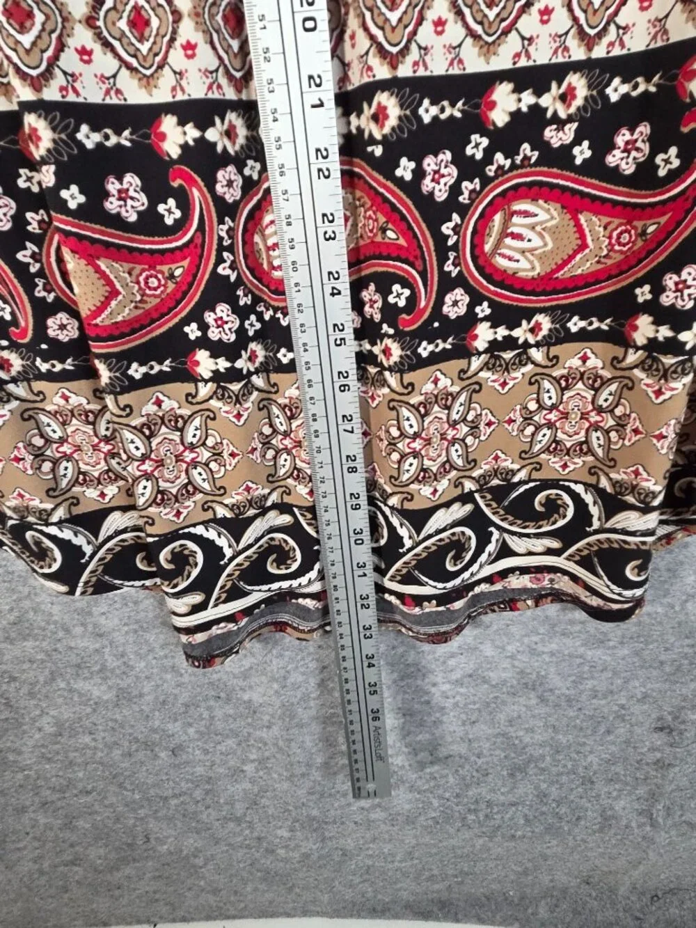 Cato Boho Paisley Medallion Blouse Red Black Tan V-Neck Tab Sleeve size 22/24